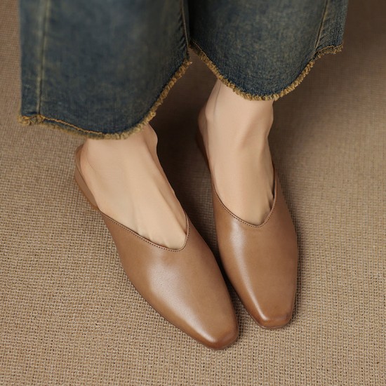 Women's Handmade Leather V-cut Flat Comfort Mule Shoes Women's Handmade Leather V-cut Flat Comfort Mule Shoes