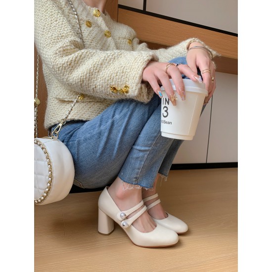 Woman High Heels Round Toe Leather Pearl Buckle Dress Shoes Woman High Heels Round Toe Leather Pearl Buckle Dress Shoes