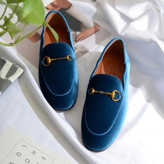 Women Classic Metal Buckle Velvet Loafers Flat Shoes Women Classic Metal Buckle Velvet Loafers Flat Shoes