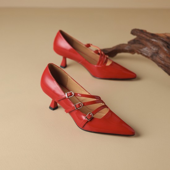 Patent Leather Pointed Toe Kitten Heels Pumps with Buckle Patent Leather Pointed Toe Kitten Heels Pumps with Buckle