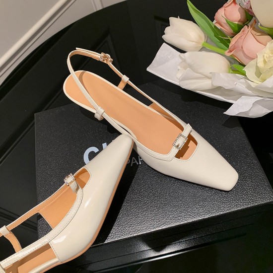 Pointed Toe Kitten Heels Slingback Pumps with Buckled Straps Pointed Toe Kitten Heels Slingback Pumps with Buckled Straps