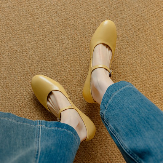Womens Leather Round Toe Kitten Heel Mary Jane Pumps Womens Leather Round Toe Kitten Heel Mary Jane Pumps