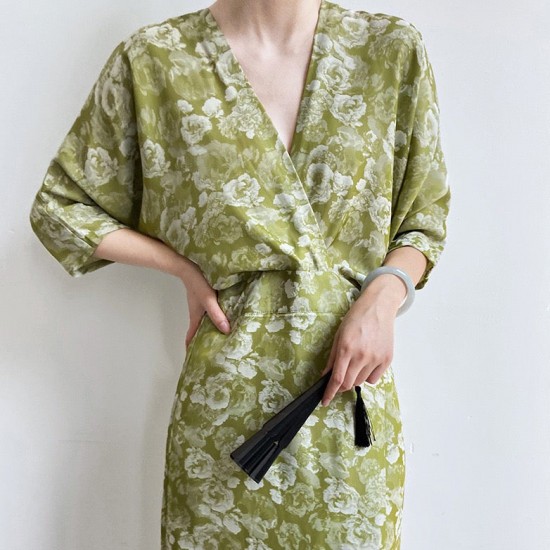 Summer Japanese style Print V-Neck Batwing Sleeve Dress Summer Japanese style Print V-Neck Batwing Sleeve Dress