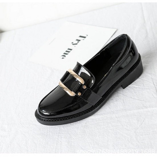 Retro British Style Loafers Women's Gold Buckle Single Shoe Retro British Style Loafers Women's Gold Buckle Single Shoe